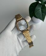 Vintage Classic (Analog Watch) - Gold - Image 3