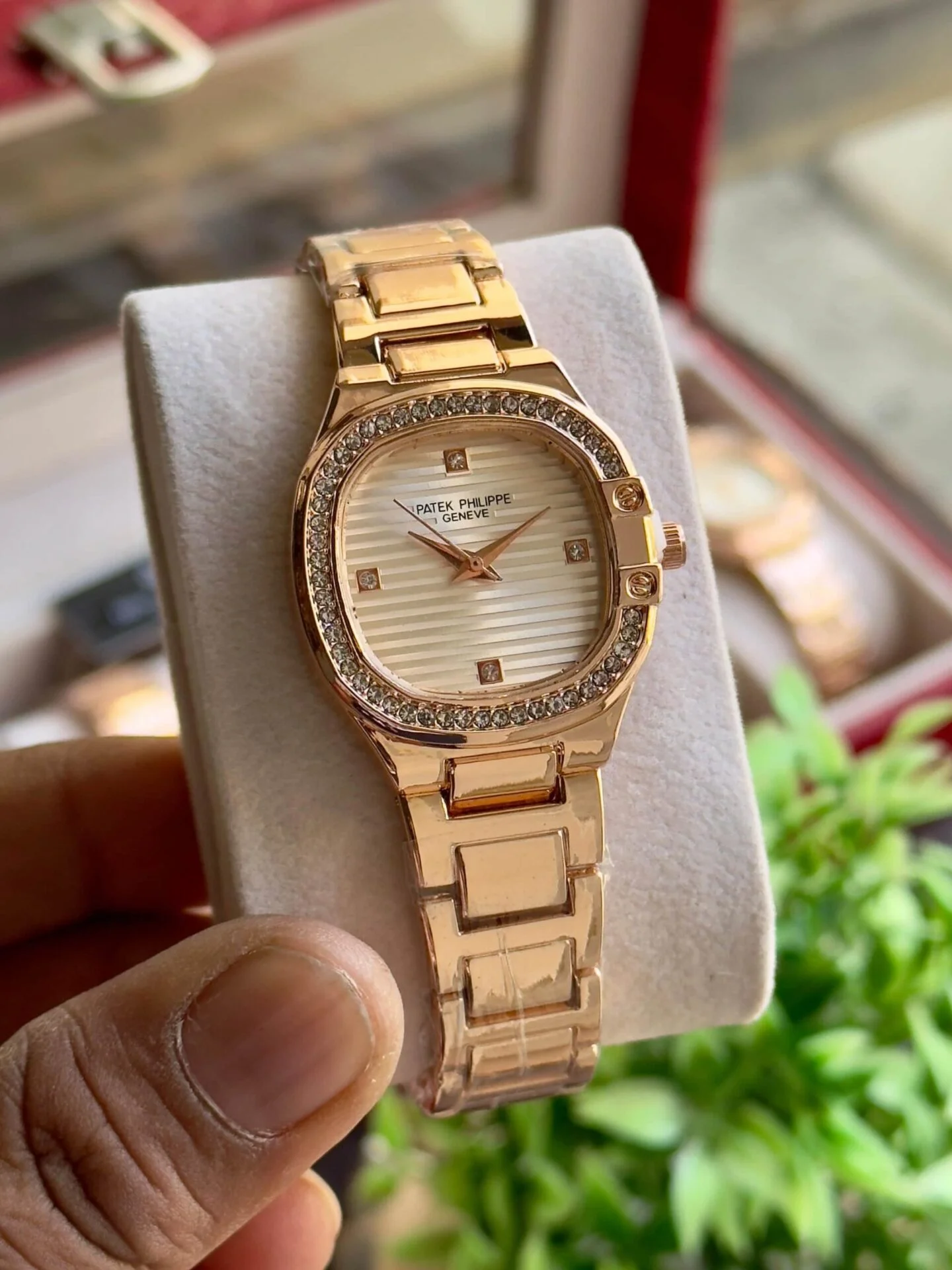 11d5a083-6776-4924-b744-e28515f1c192-compressed-scaled-1.webp Patek Philippe inspired timepiece - Image 1